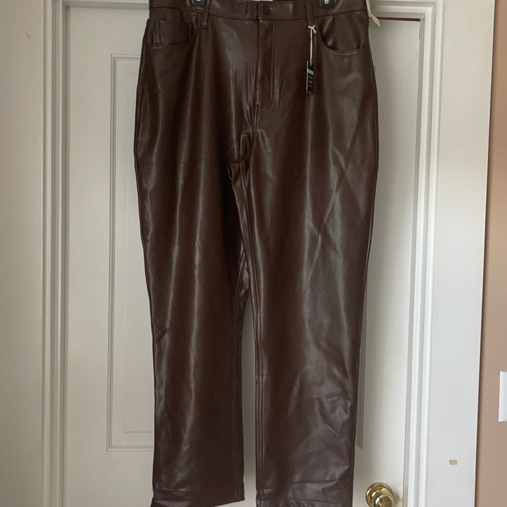 Abercrombie curve love ultra high rise 90’s straight brown leather pants